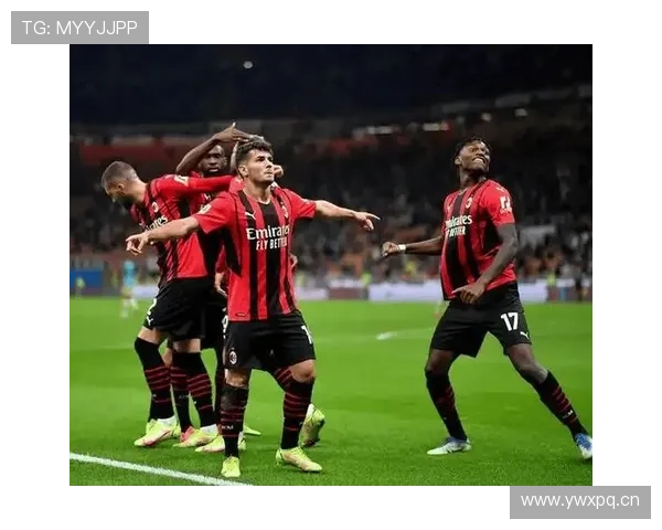 AC米兰中场与边路脱节,控场能力下滑影响攻防衔接